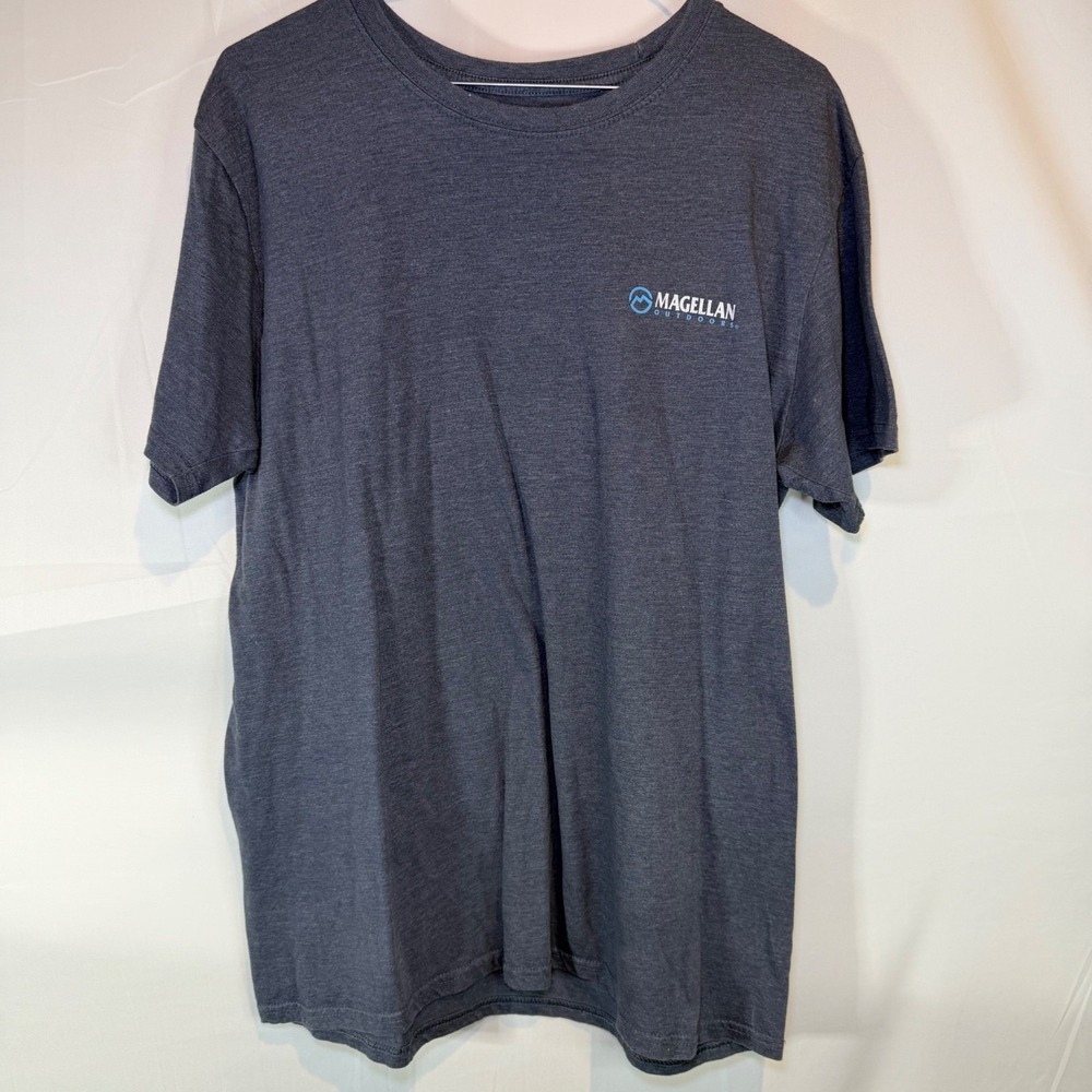 Magellan Outdoors T-Shirt Men's L Blue Red fish White Cotton Blend Tee 4th July